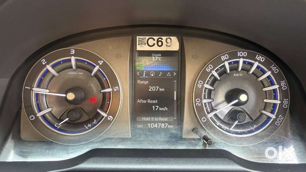Toyota Innova Crysta 2.4 V 7 Str, 2018, Diesel