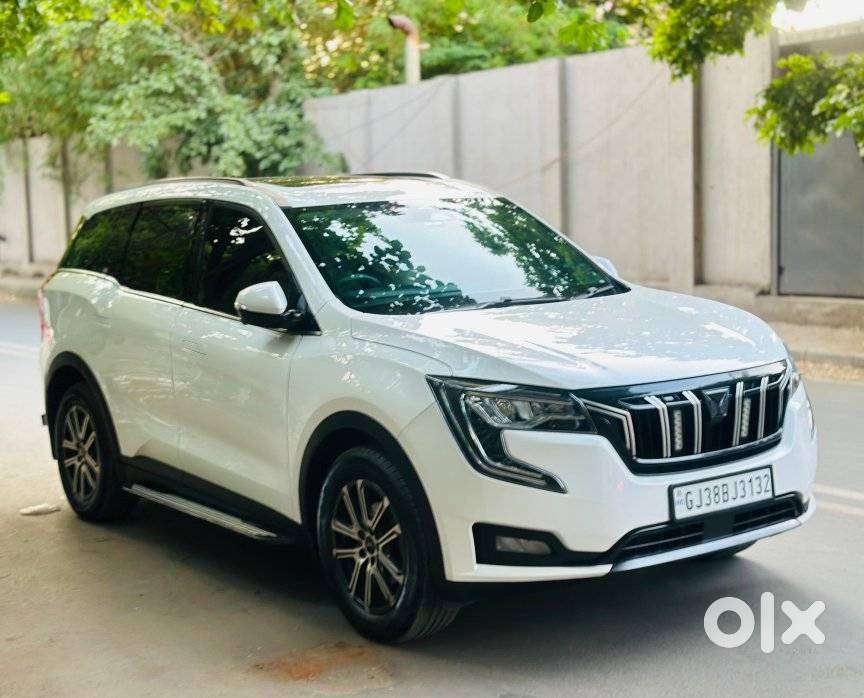 Mahindra Xuv700 2.2 Ax 7 Diesel At Luxury Pack Str, 2025, Diesel
