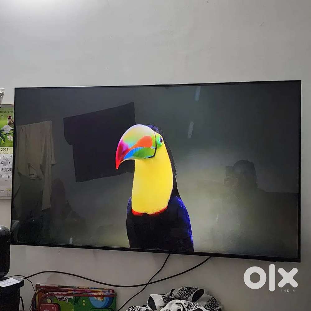 Best tv(about to move to a new place so selling urgently)