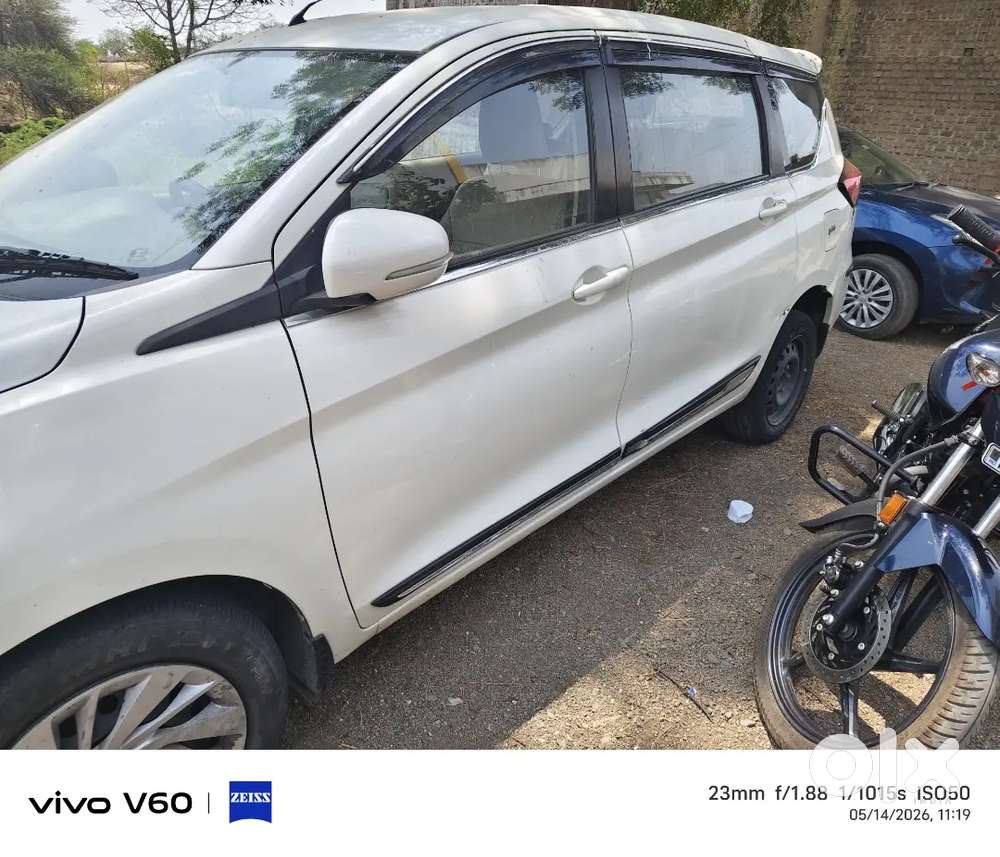 2021 Maruti Suzuki Ertiga Vxi One Hand Use