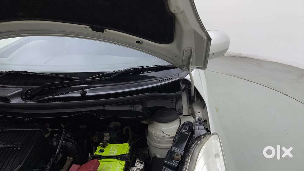 Maruti Suzuki Swift 1.2 Lxi (o), 2016, Petrol