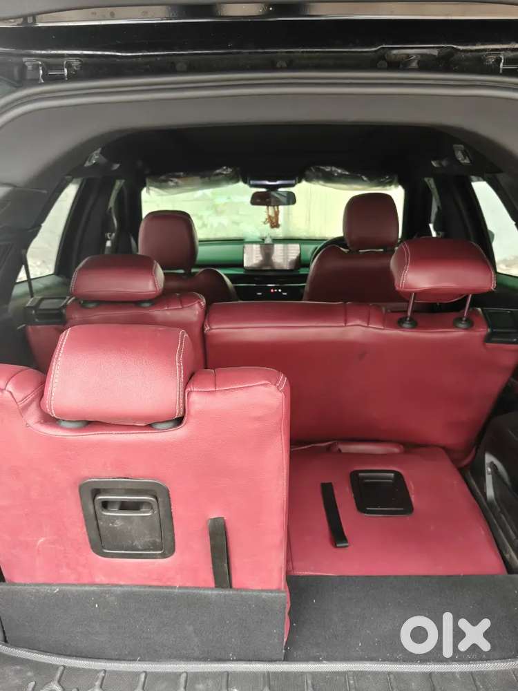 Tata Safari Adventure X Diesel 2024
