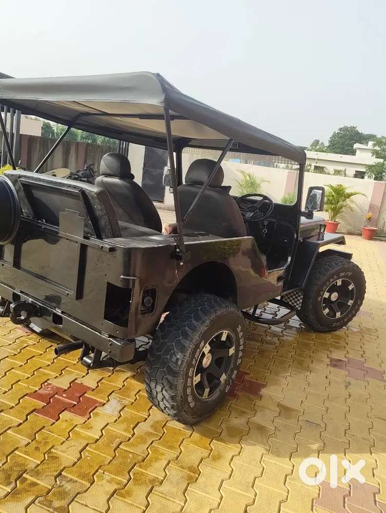 Mahindra Jeep 2004 Diesel Well Maintained