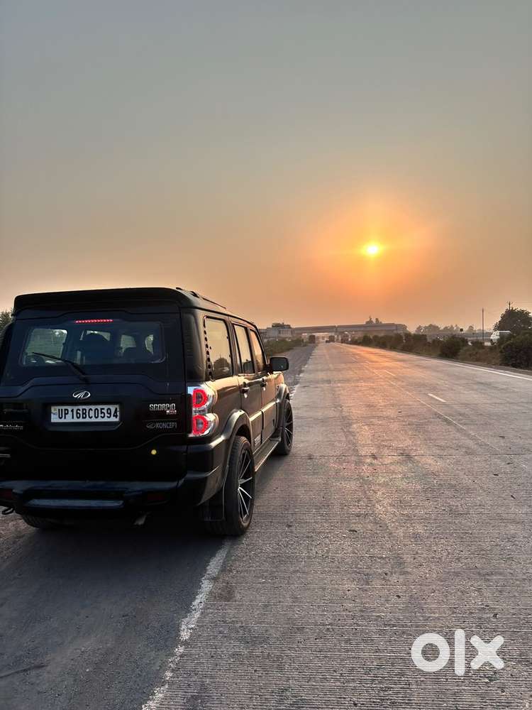 Mahindra Scorpio Classic 2015