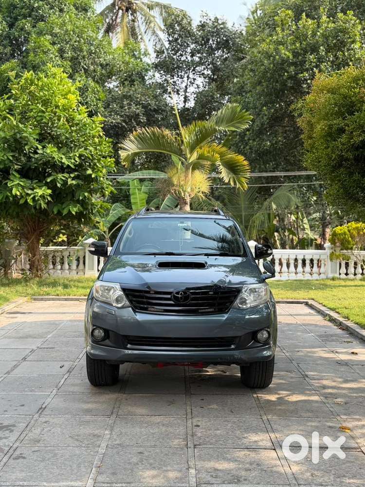 Toyota Fortuner 2012 Diesel Well Maintained