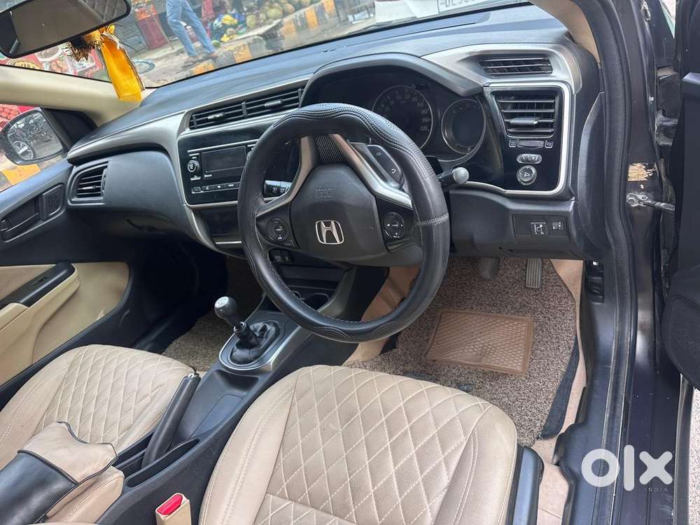 Honda City 2015 Cng & Hybrids Well Maintained