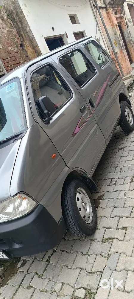 Maruti Suzuki Eeco 2017