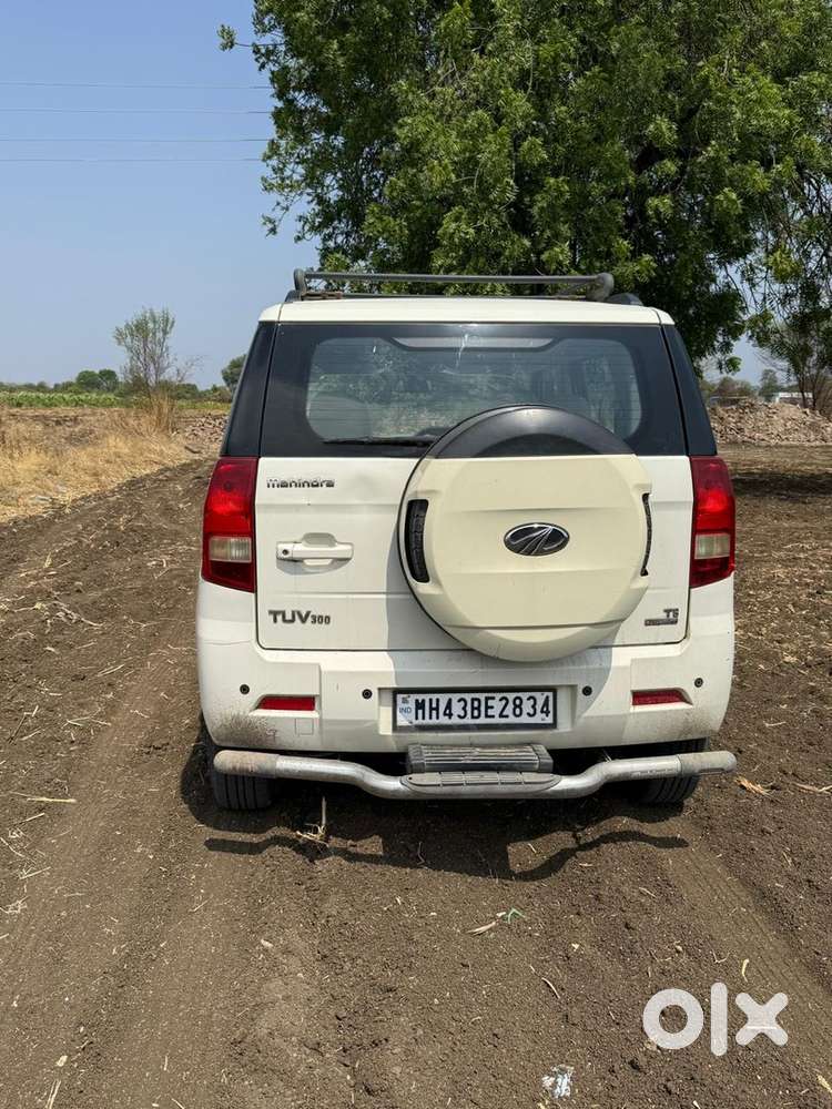 Mahindra Diesel Automatic 2016 Car
