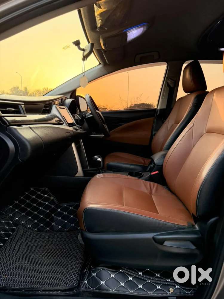Toyota Innova Crysta 2.8 Zx At 7 Seater, 2019, Diesel