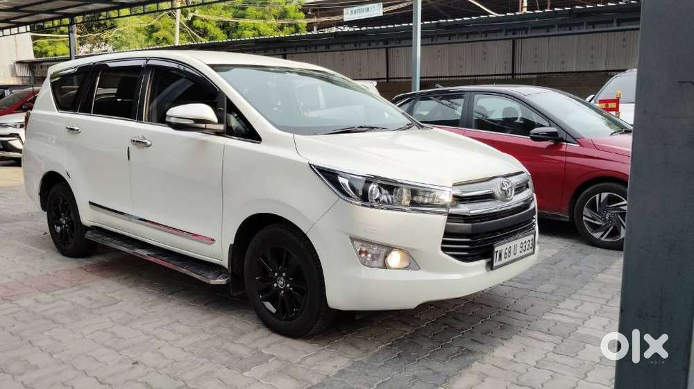 Toyota Innova Crysta 2.4 V, 2017, Diesel