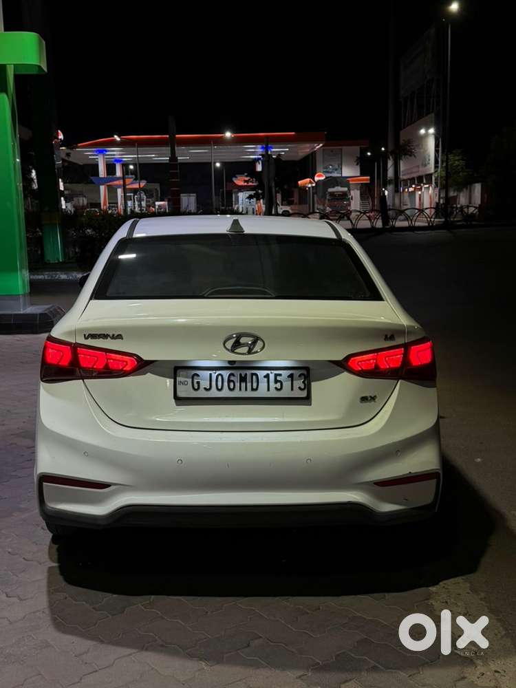 Hyundai Verna 2019 Variant