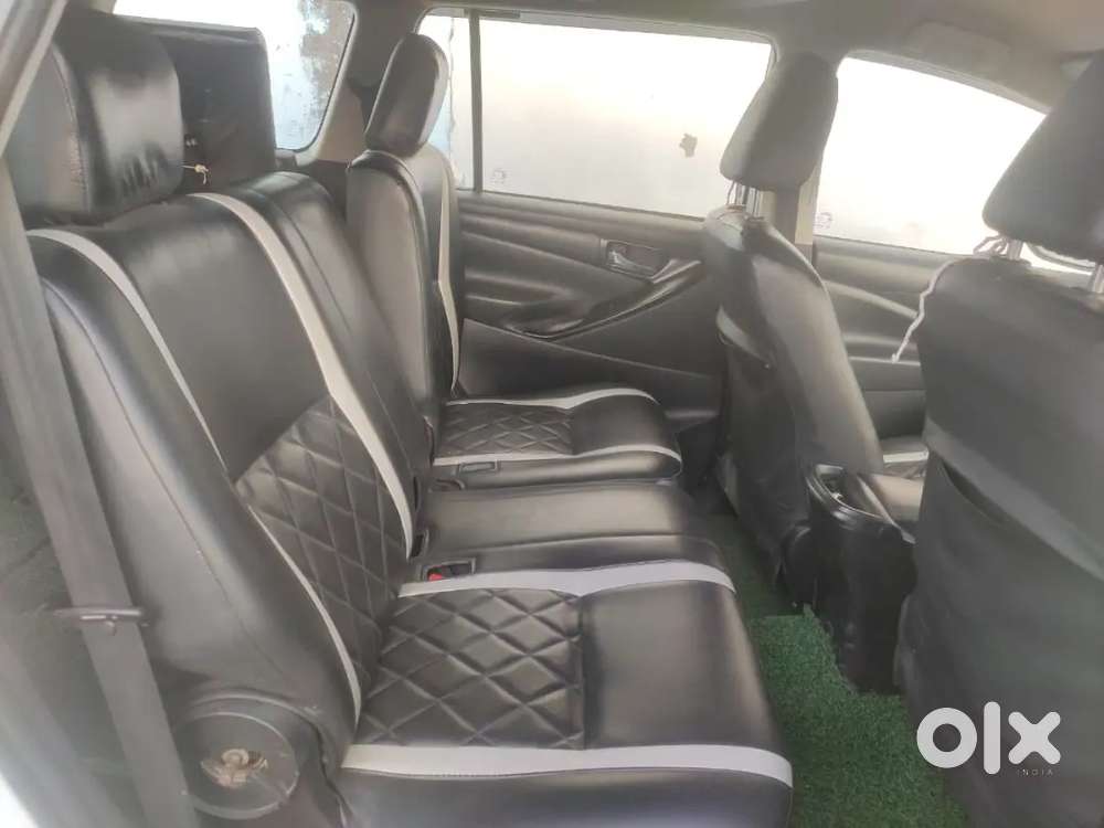 Toyota Innova Crysta 2016 Model Diesel Manual