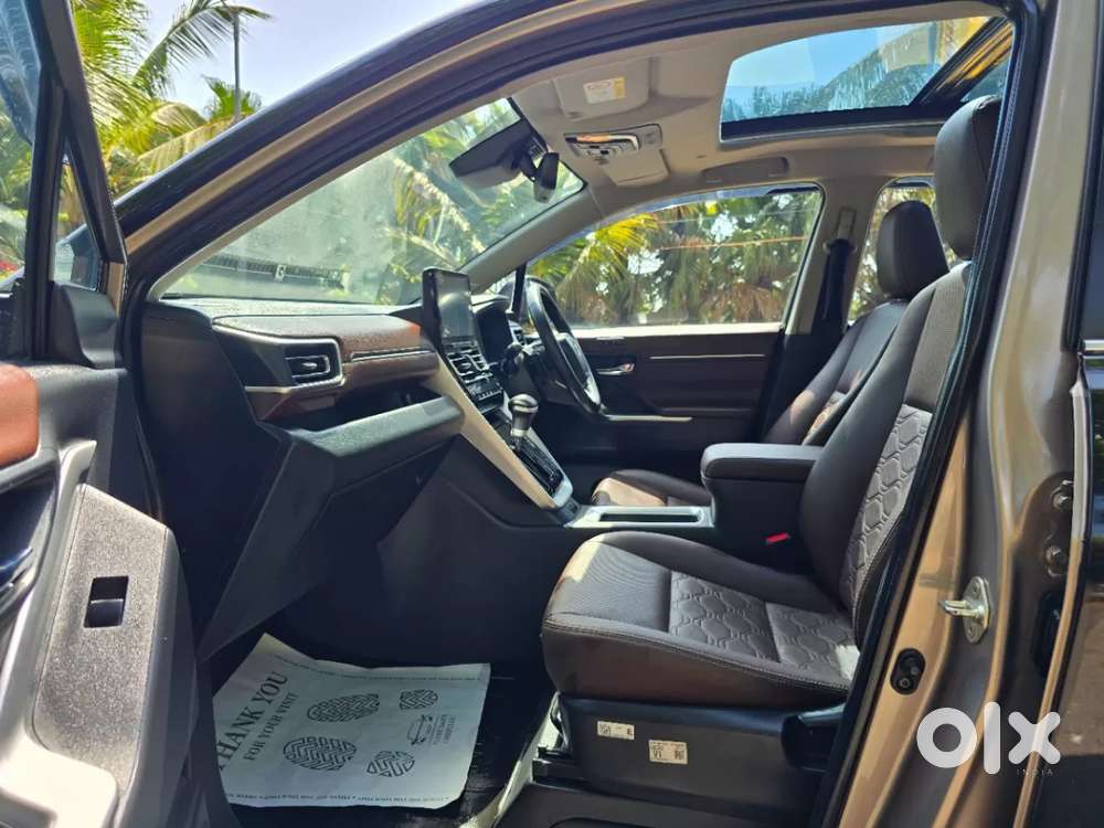 Toyota Innova Hycross 2.0 Zx (o) Hybrid 7 Str, 2024, Petrol