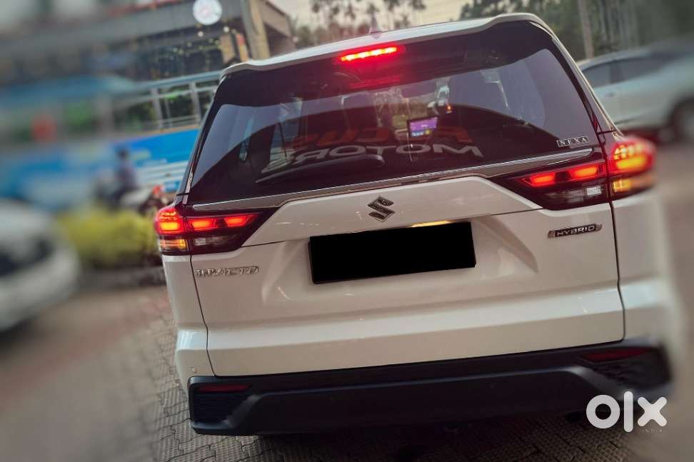 Maruti Suzuki Invicto, 2024, Petrol