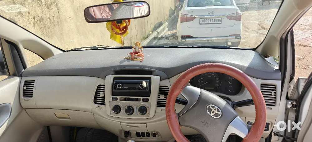 Toyota Innova Diesel 2015