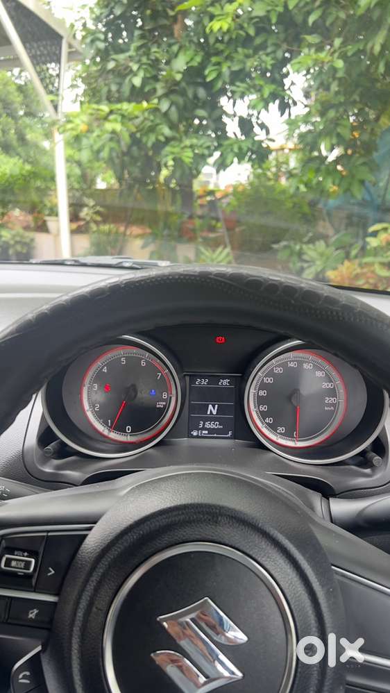 Swift 1.2 Vxi Petrol 2022 Model