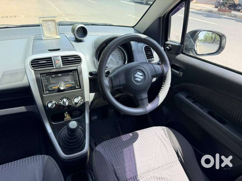 Maruti Suzuki Ritz Vxi, 2014, Petrol