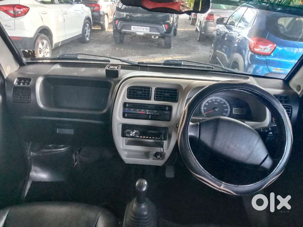 Maruti Suzuki Eeco 7 Seater Standard, 2017, Petrol