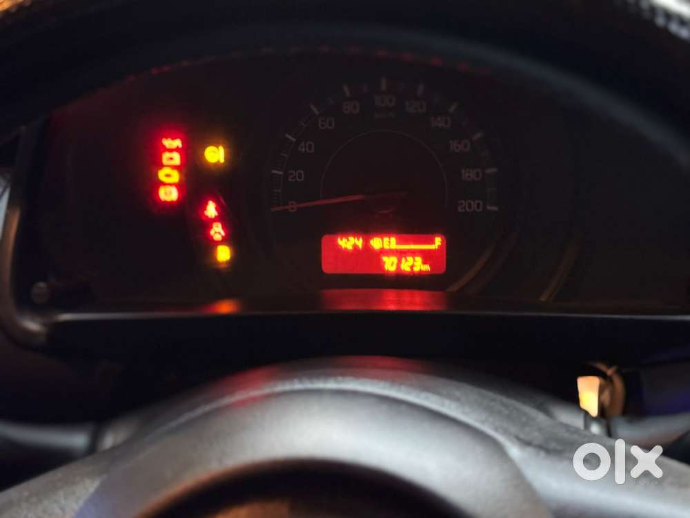 Maruti Suzuki Swift Lxi, 2018, Petrol