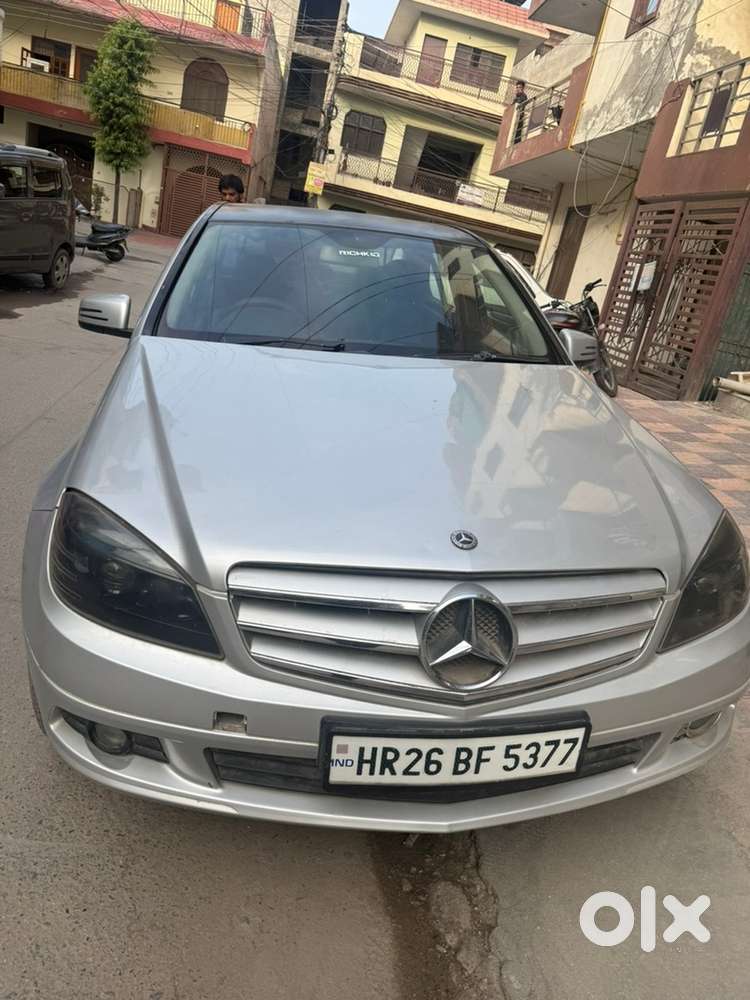 Mercedes-benz C-class 2010 Petrol Automatic 4th Owner