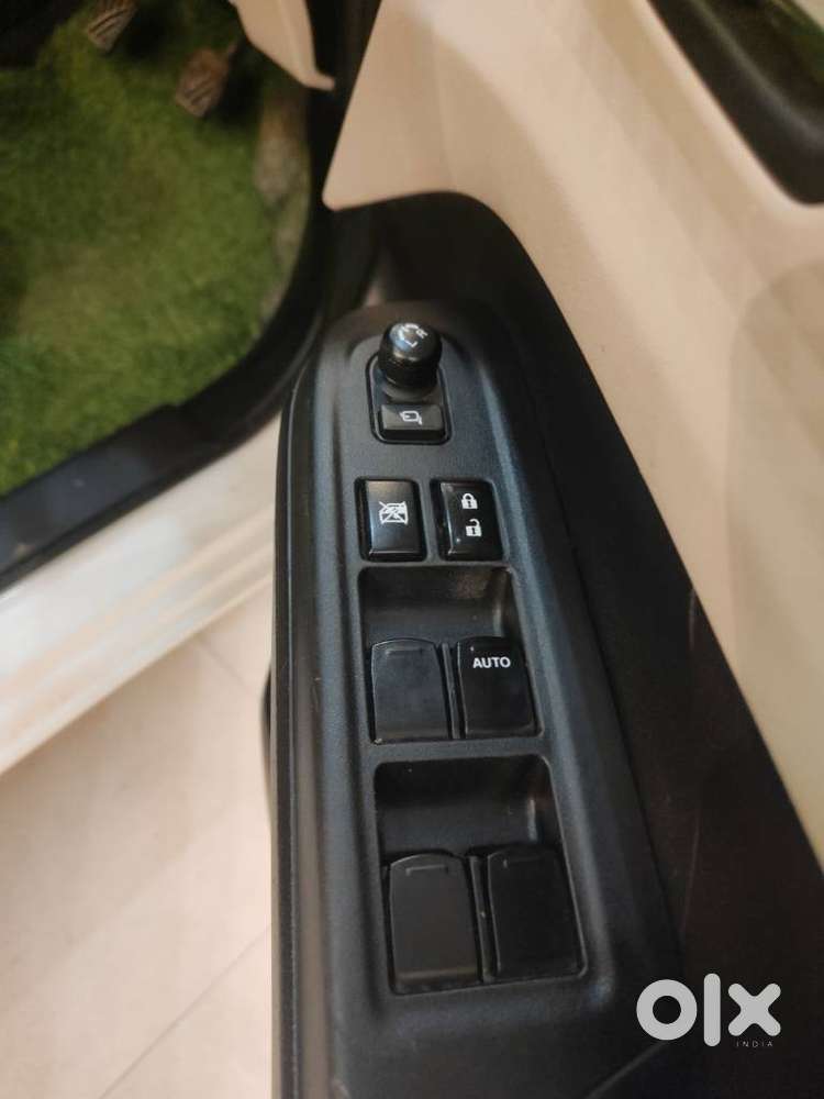 Maruti Suzuki Dzire 1.2 Vxi, 2025, Petrol
