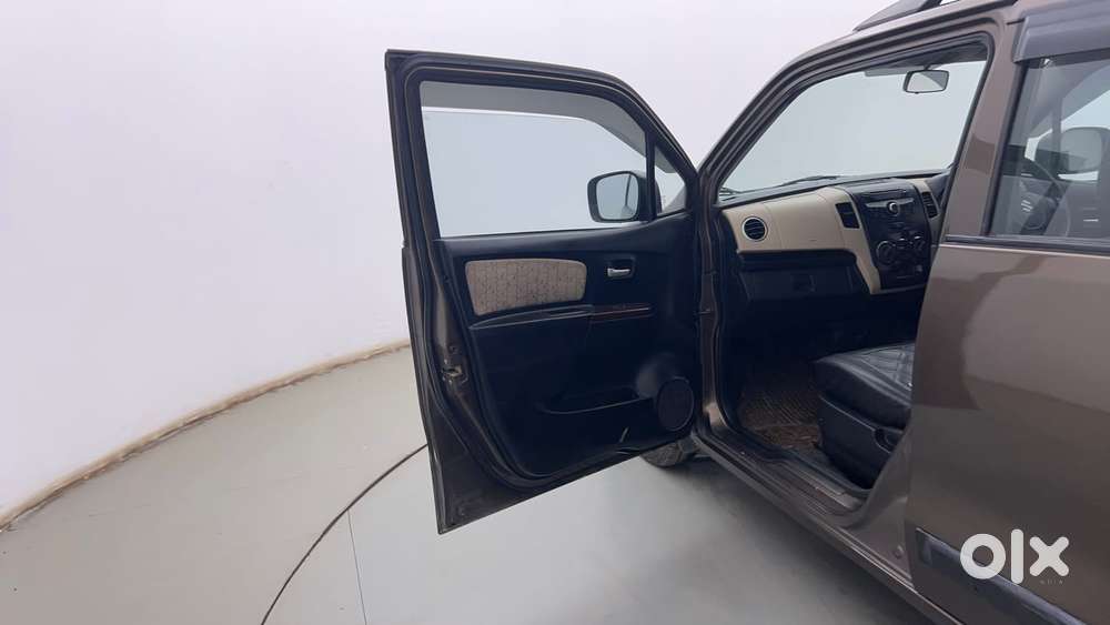 Maruti Suzuki Wagon R Vxi, 2017, Petrol