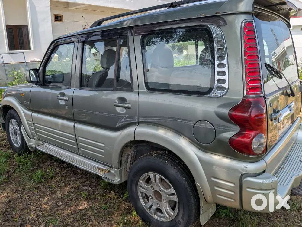 Mahindra Scorpio 2007 Diesel 170000 Km Driven