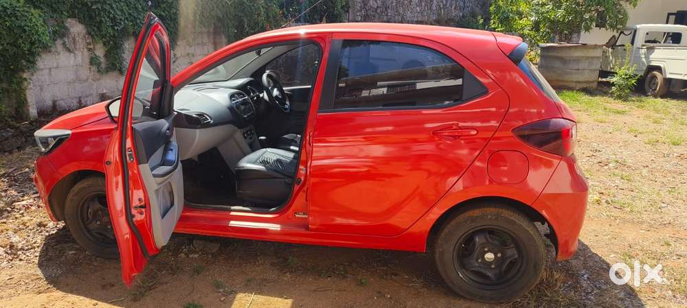Tata Tiago 1.05 Revotorq Xt, 2024, Petrol