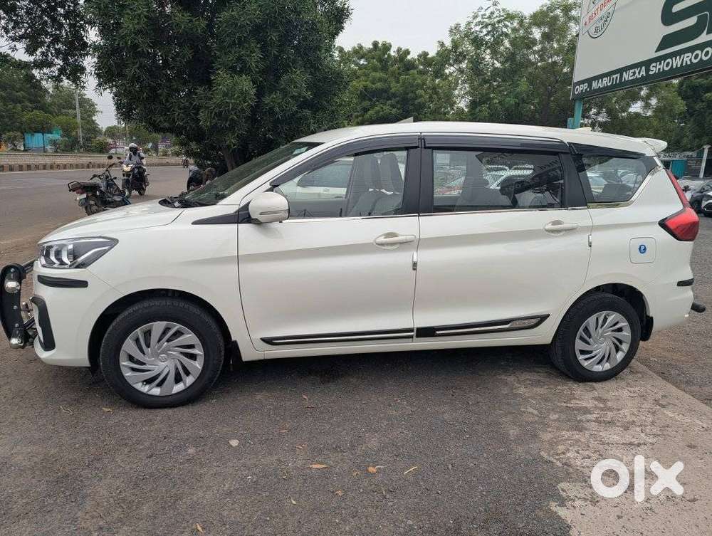 Maruti Suzuki Ertiga Vxi (o) Cng, 2025, Cng & Hybrids