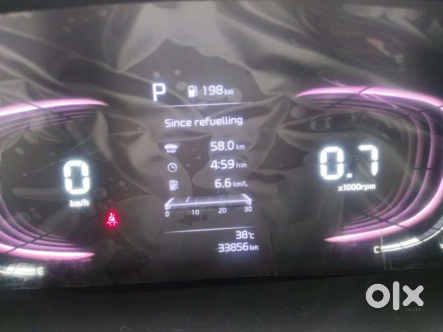 Kia Carens 1.4 Prestige Plus Turbo Dct 7 Str, 2023, Petrol