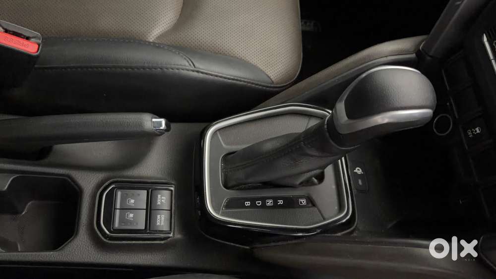 Toyota Urban Cruiser Hyryder 1.5 V Hybrid, 2024, Petrol