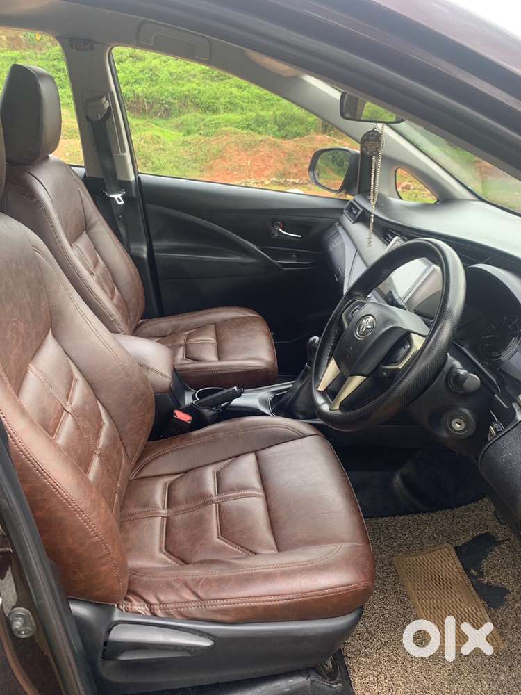 Toyota Innova Crysta 2017 Diesel Well Maintained