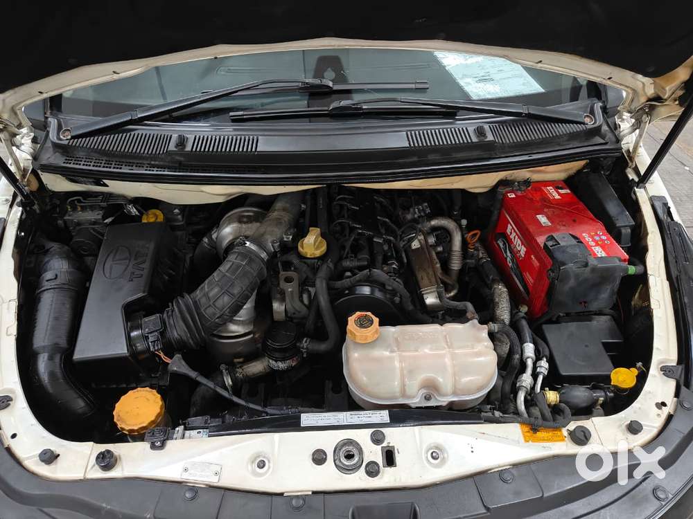 Tata Hexa 2.2 Xe 4x2 7 Str, 2017, Diesel