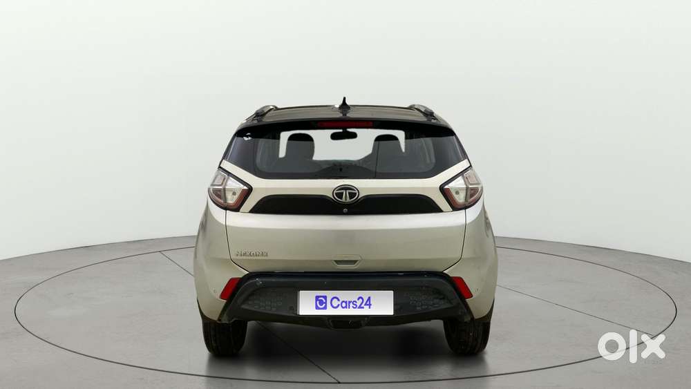 Tata Nexon 1.2 Revotron Xt, 2018, Petrol