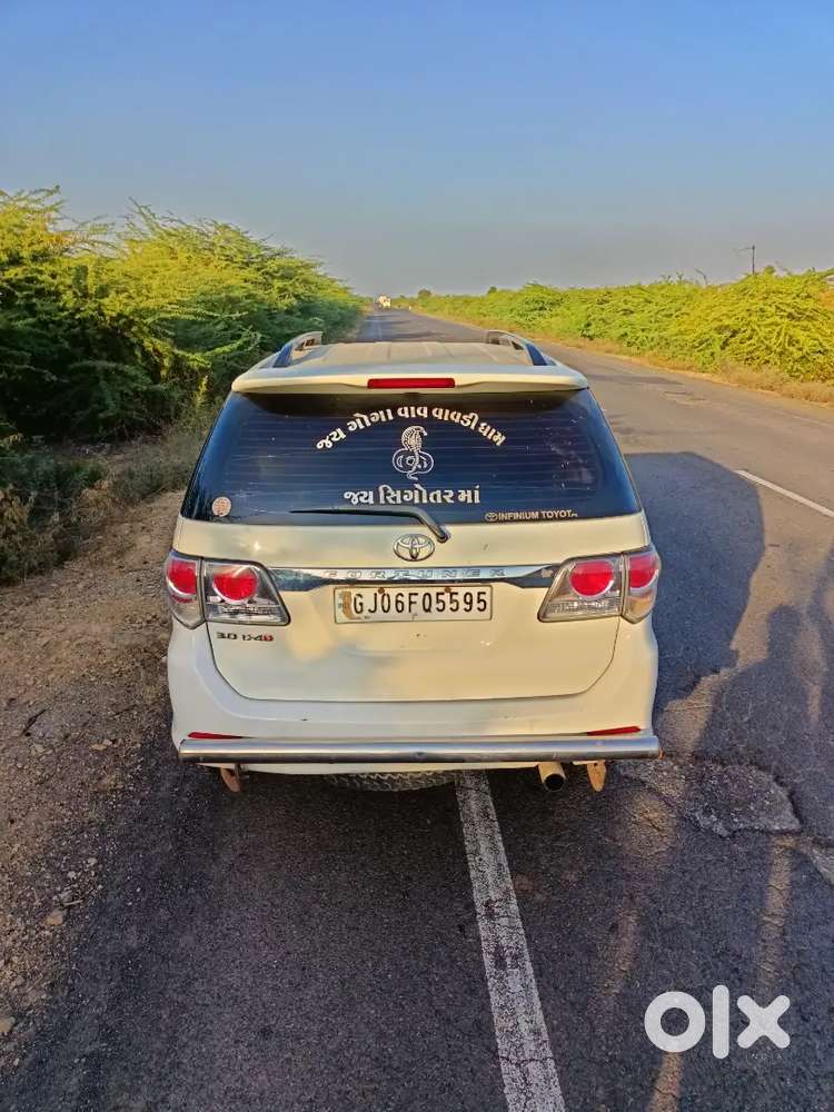 Toyota Fortuner Diesel Manual 2013 Fourth