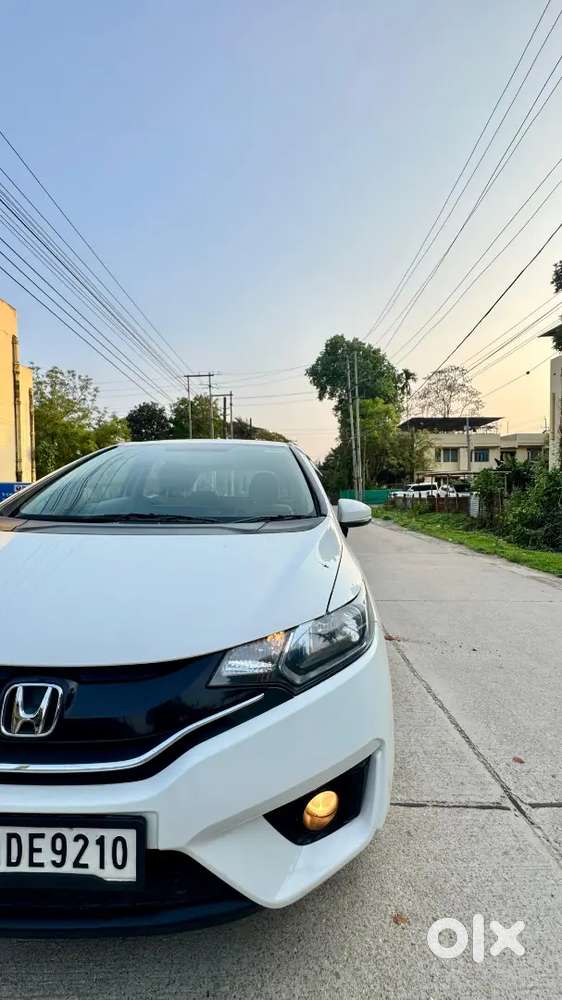 Honda Jazz 2017 Petrol 79000 Km Driven