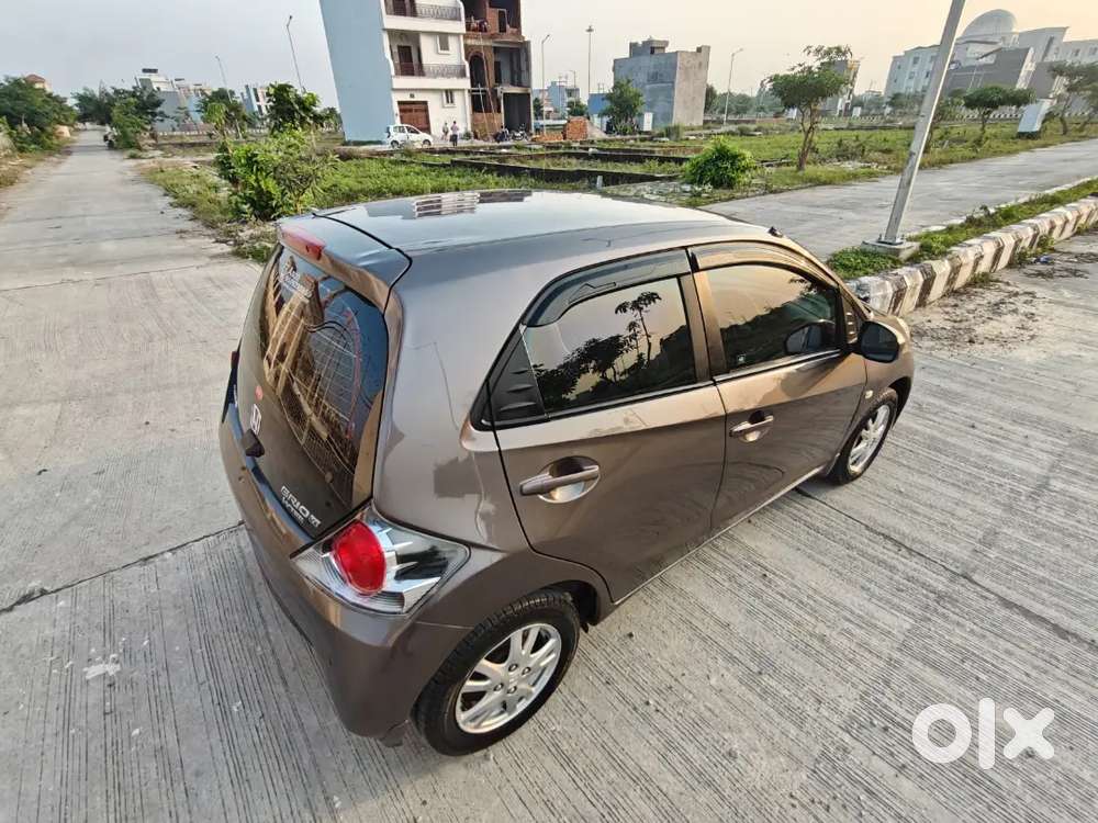 Honda Brio Vx (o) 2013 Manual Car