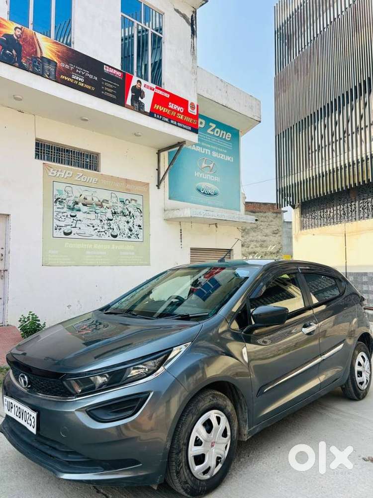 Tata Altroz 1.2 Xe Plus Petrol, 2024, Petrol