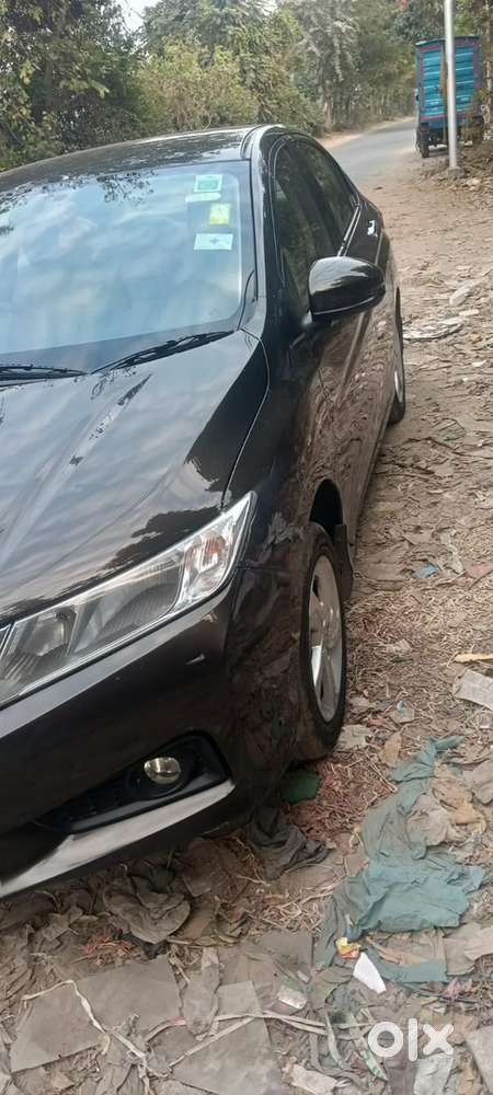 Honda City 2016 Petrol Well Maintained