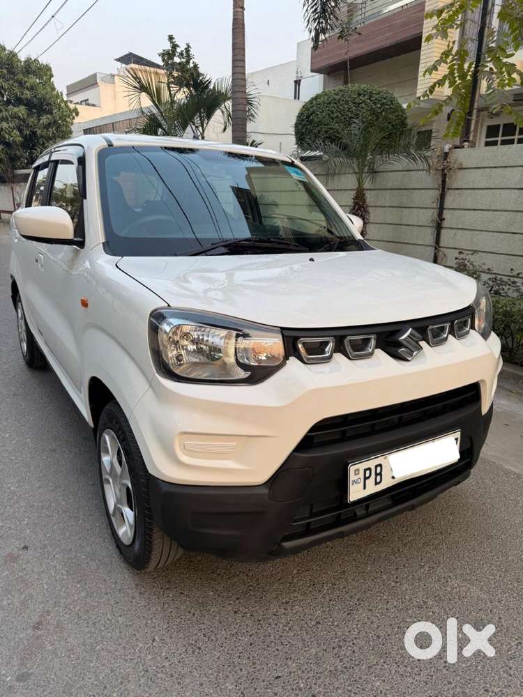 Maruti Suzuki S-presso Vxi Plus, 2022, Petrol