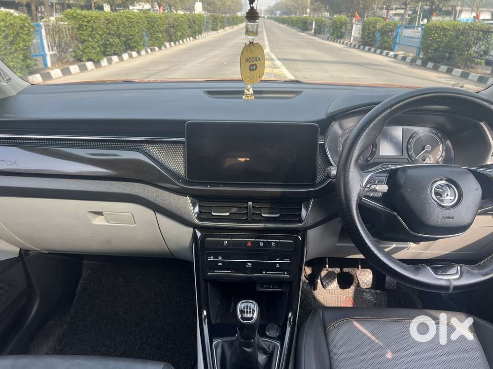 Skoda Kushaq 1.0 Tsi Style, 2022, Petrol