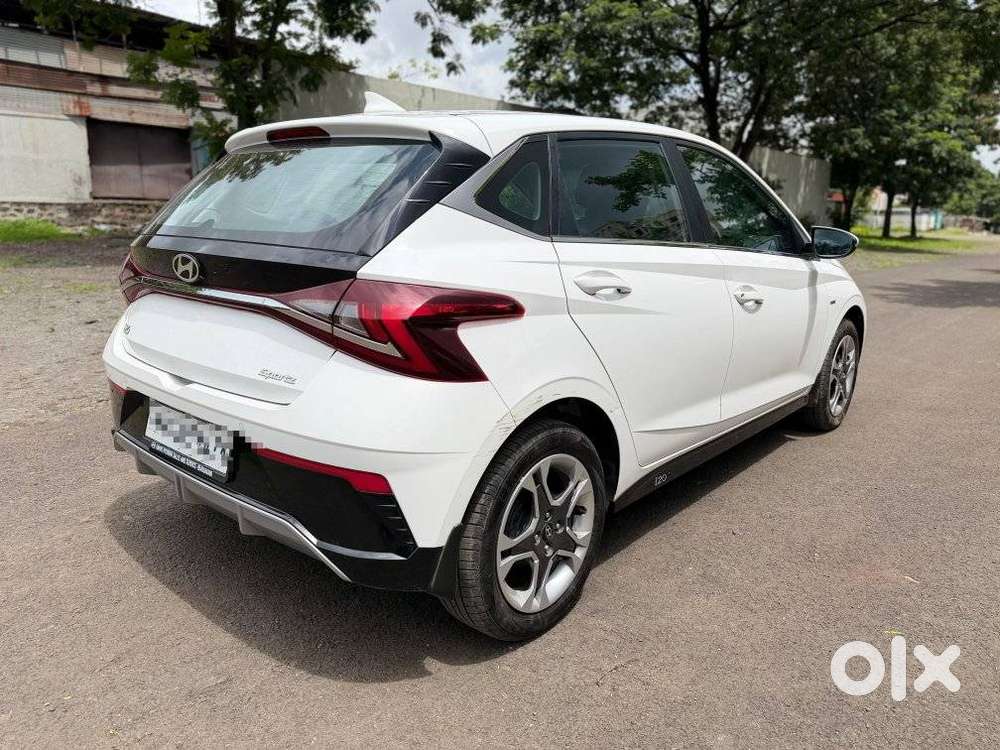 Hyundai I20 Sportz 1.2 Ivt, 2024, Petrol