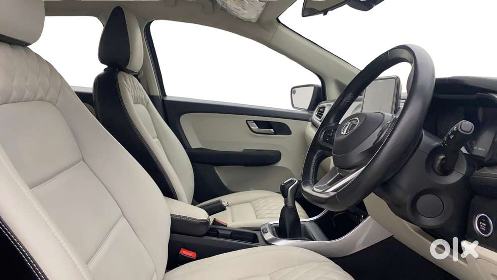 Tata Altroz Xz, 2021, Petrol