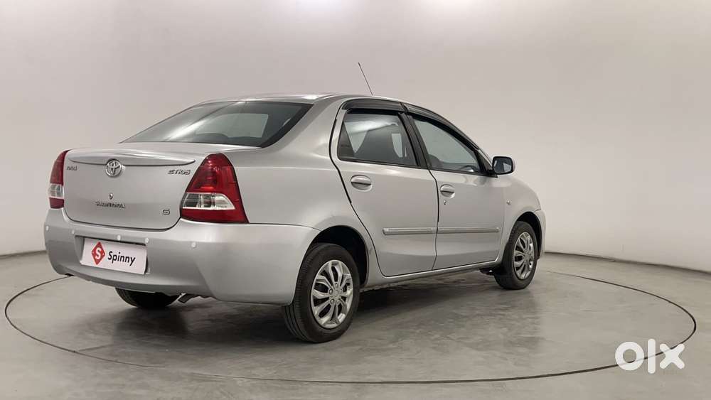 Toyota Etios 2010-2012 G, 2013, Petrol