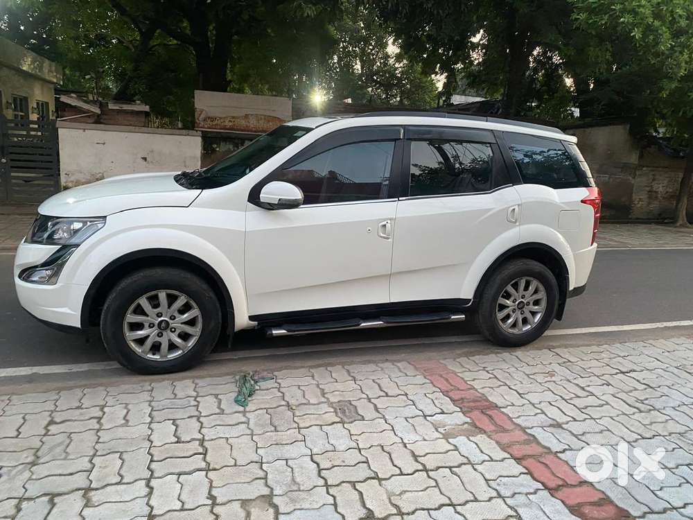Mahindra Xuv500 2.2 W10, 2015, Diesel