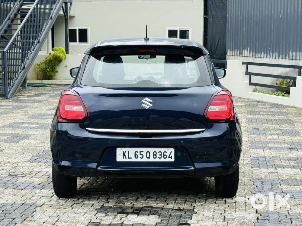 Maruti Suzuki Swift Vxi Optional, 2021, Petrol