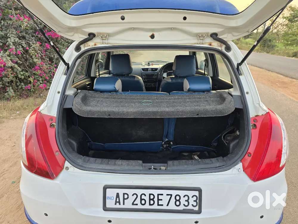 Maruti Suzuki Swift 2015 Diesel 268991 Km Driven