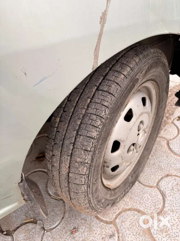 Hyundai New Santa Fe 2004 Lpg 90000 Km Driven