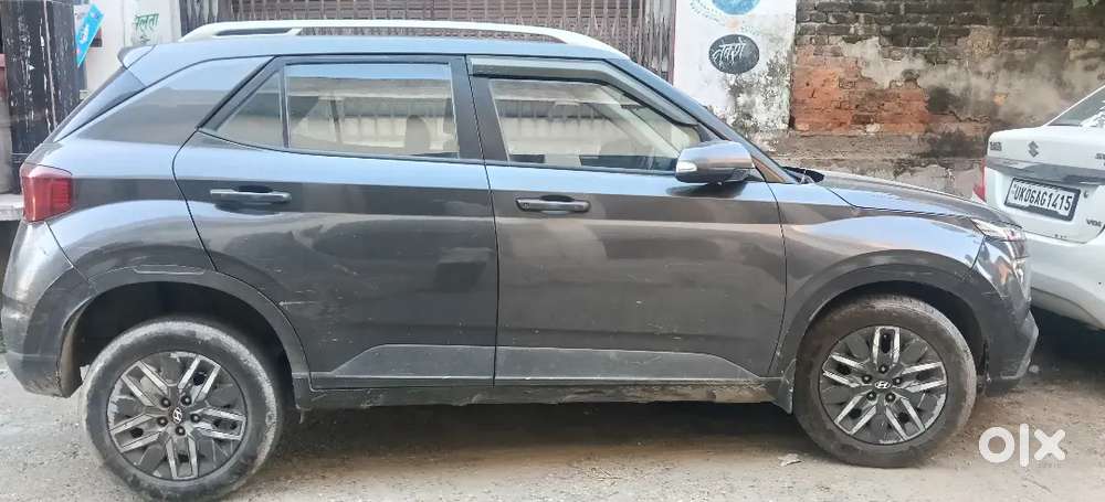 Hyundai New Venue Diesel Manual 2022