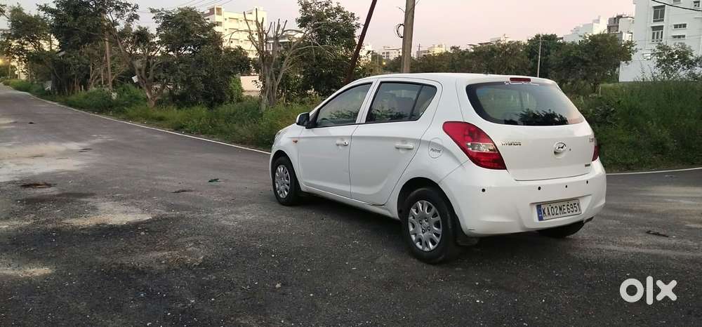Hyundai I20 Magna, 2010, Petrol
